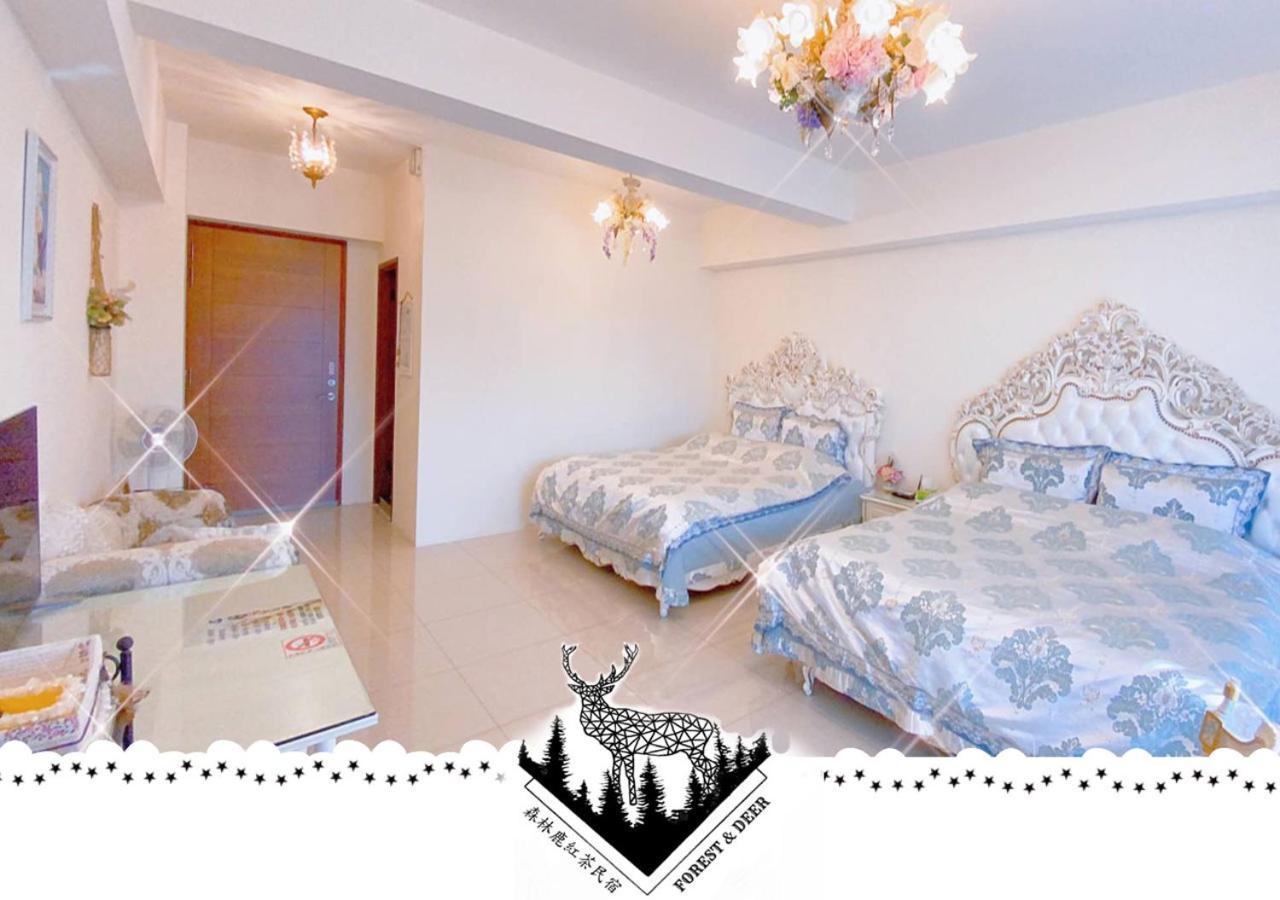 Forest Deer Black Tea Homestay تاينان المظهر الخارجي الصورة